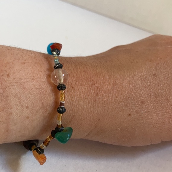 Tumbled Sea Glass Wood Metal Colorful Beads Stretchy Bracelet - Picture 7 of 9